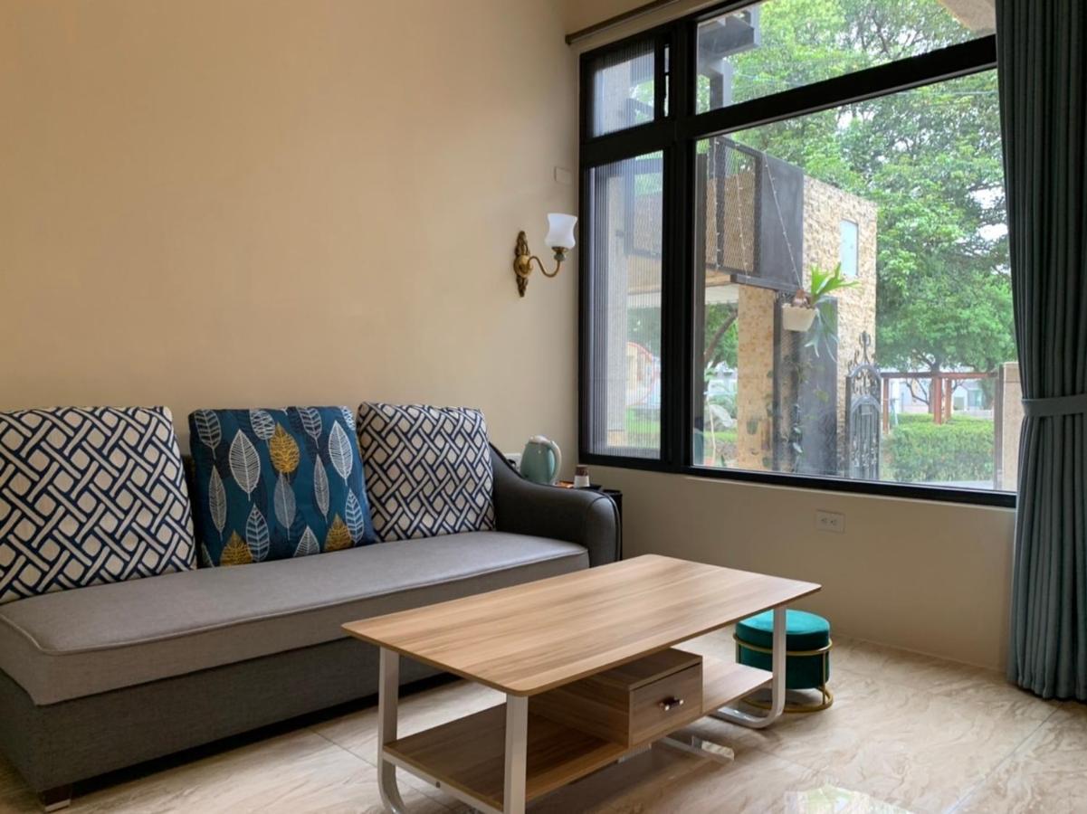 910 Hostel 城南館-自助入住 Юйли Экстерьер фото